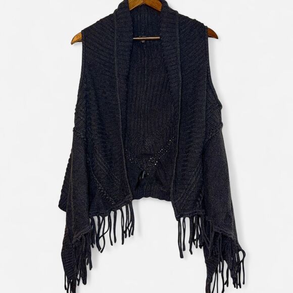 Ella Moss Charcoal Grey Knit Fringe Sweater Vest - Picture 1 of 8